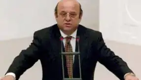 Eski Bakanımız Hayata Veda Etti