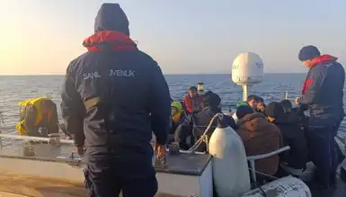 Ege'de Kaçak Göçmen Operasyonu: 33 Kişi Yakalandı