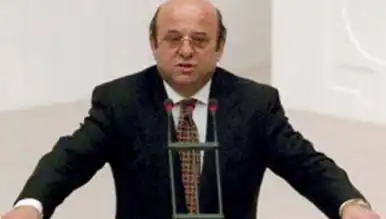 Eski Bakanımız Hayata Veda Etti
