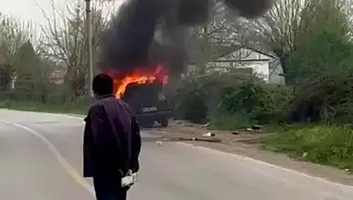 Sakarya'da Otomobilde Yangın!